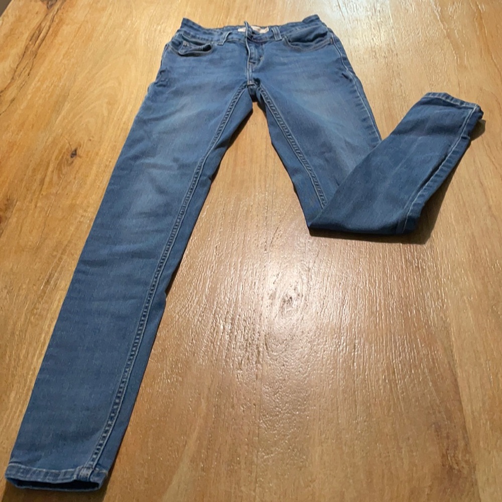 Super skinny blue jeans